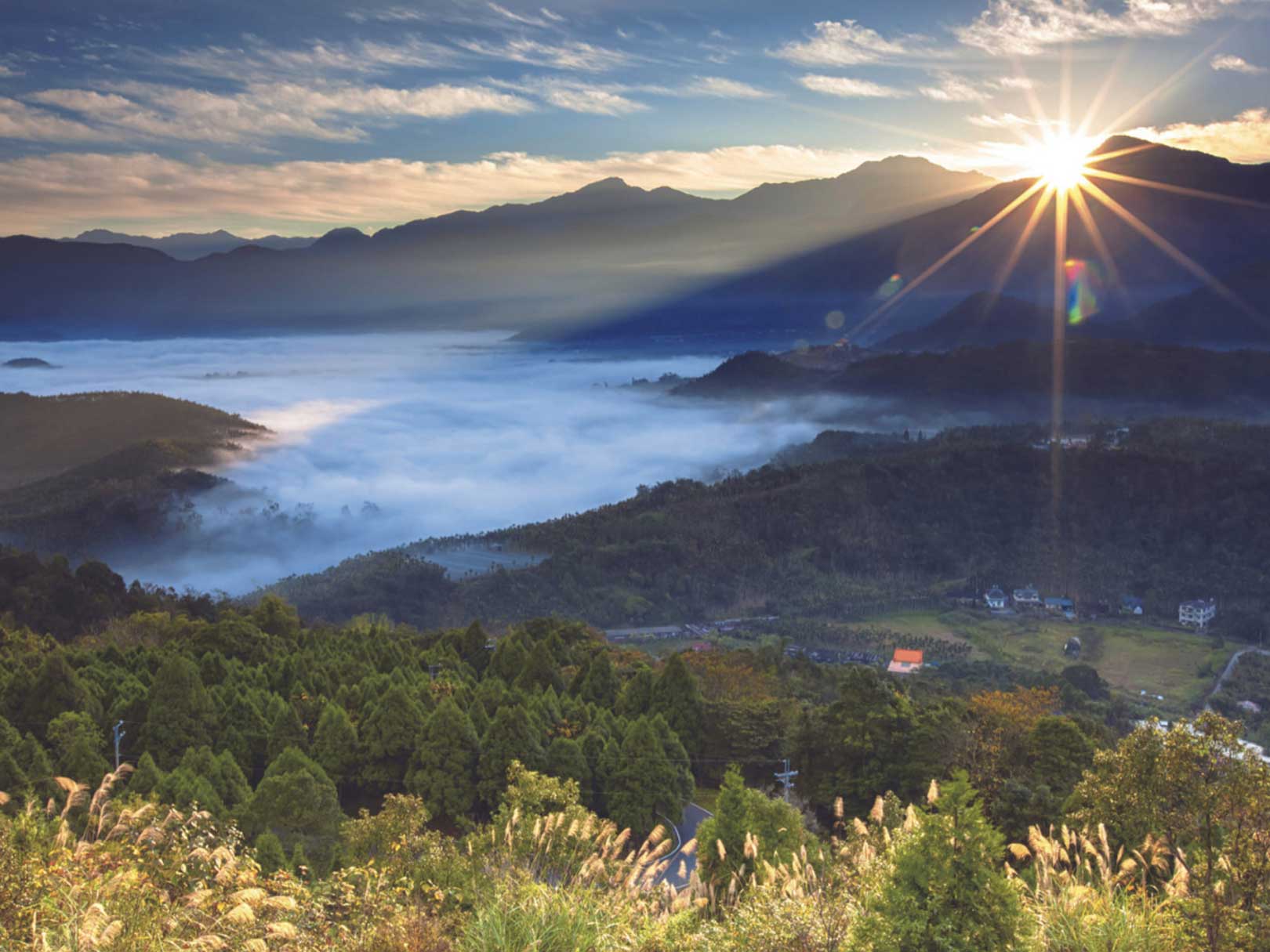 Sunrise at Jin Long Mountain