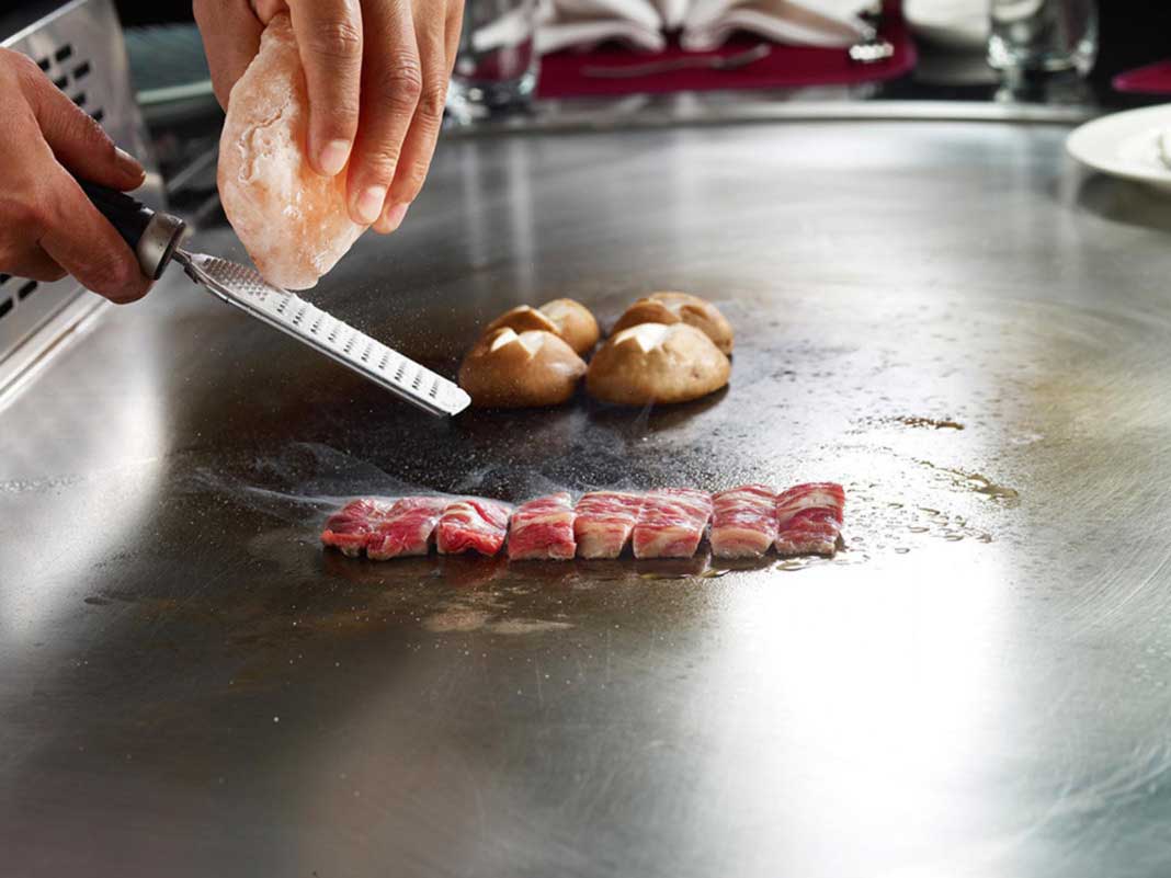 Enjoy a Premium Teppanyaki Dinner