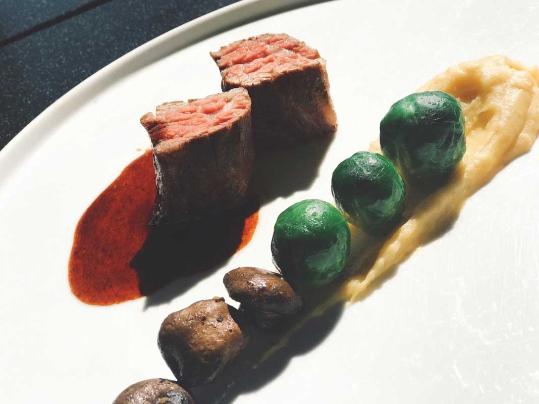 The Lakeside Feast Package