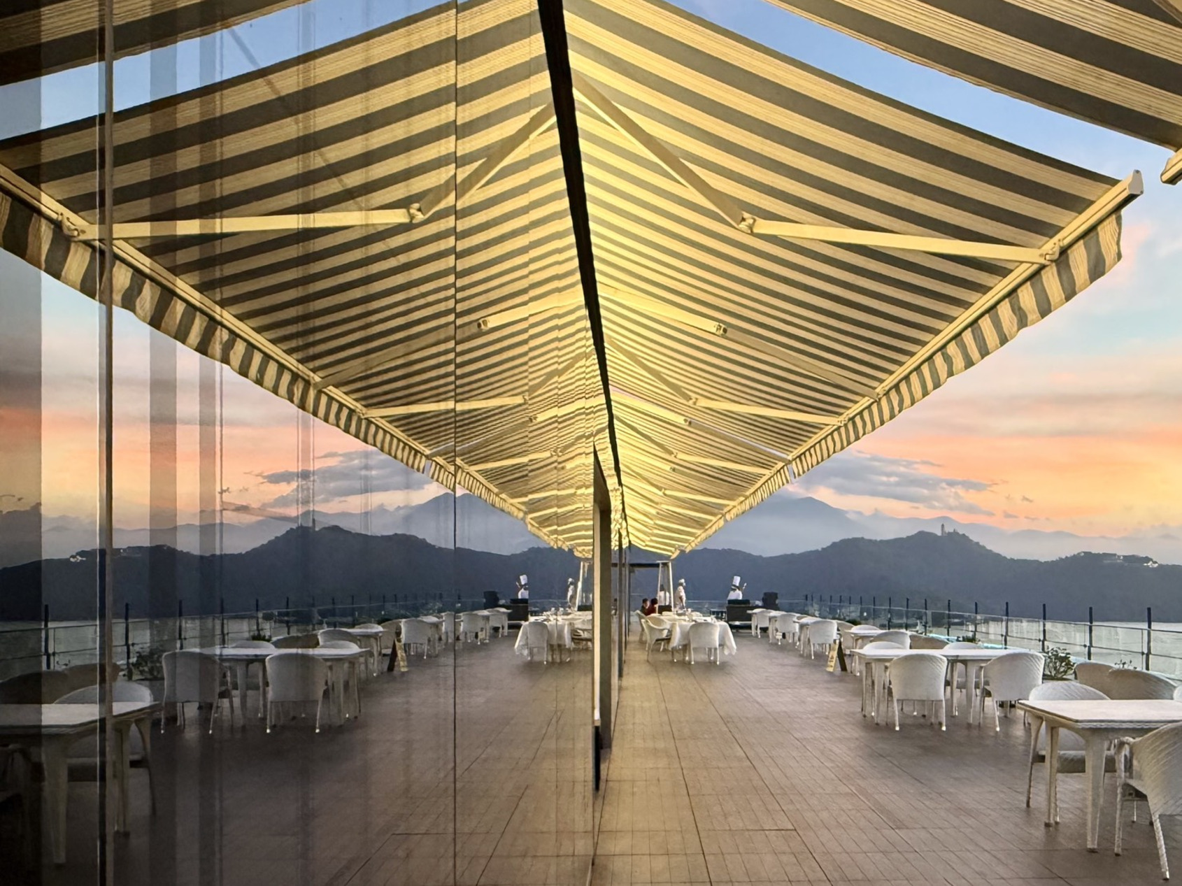 湖畔晚宴｜一泊二食